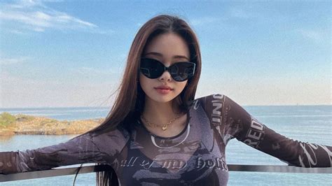 ji a singles inferno fake clothes